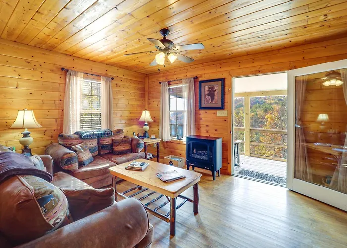 Secluded Lenoir Cabin: 4 Mi To Dtwn Blowing Rock