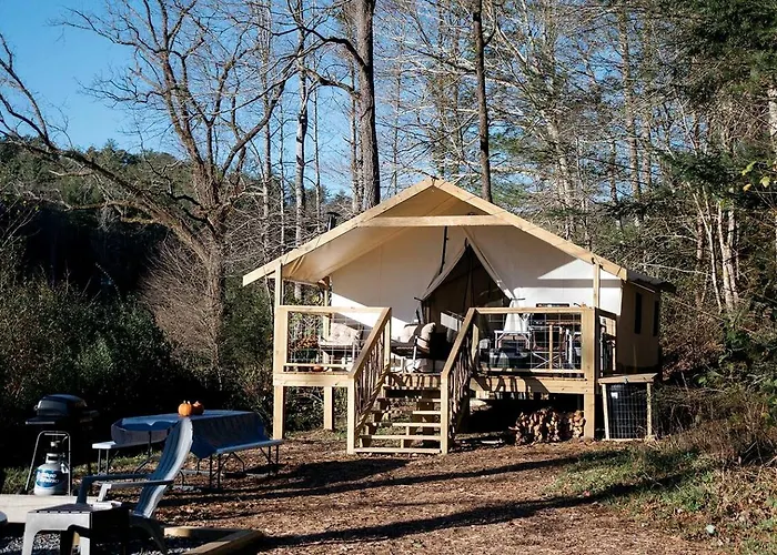 Heated North Carolina Glamping Rental Surrounded By Pisgah National Forest